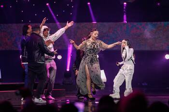 “Tremendo homenaje”: Los elogios de Juanita Parra a Nicki Nicole tras bailar juntas en el Festival de Viña 2023
