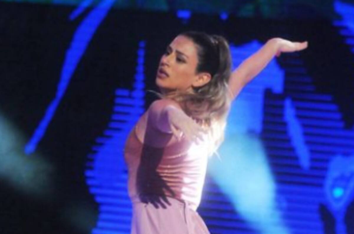 "¿Por qué se ríe de mí?": El detalle del look de Karla Melo en Creamfields 2022 que sacó risas entre sus amigas