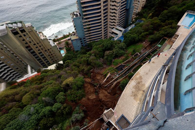 La perforación podría poner en riesgo de la vida de los residentes del edificio Euromarina II.