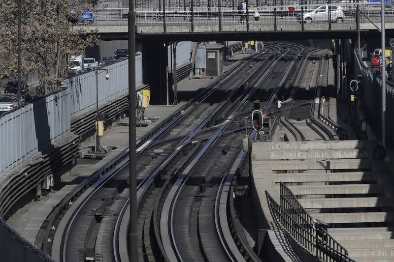 La Línea 2 del Metro de Santiago ahora tendrá 26 estaciones.
