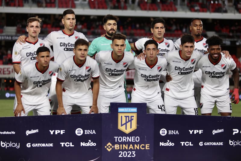 Plantel del último partido de Newell’s Old Boys. Foto: @Newells