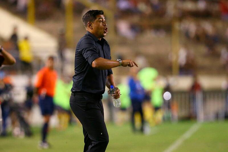 Nicolás Córdova tendría sus días contados en Qatar. Foto: Agencia Aton.