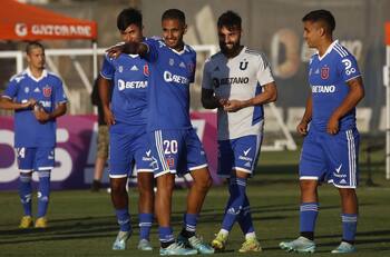 Los sueldos millonarios que complican a la U y su permanencia en el mercado de fichajes