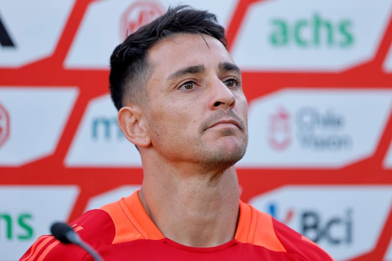 el cinco veces goleador del fútbol chileno se habría despedido de la Selección.