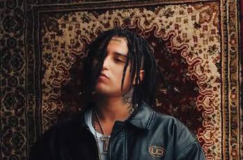 “Esta hue… se convirtió en SQP”: El descargo de Pablo Chill-E a los medios de farándula por cobertura a los artistas urbanos