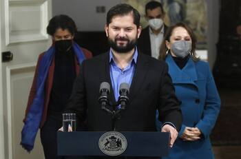 Presidente Gabriel Boric anunció que trabajadores de Codelco Ventanas serán reubicados