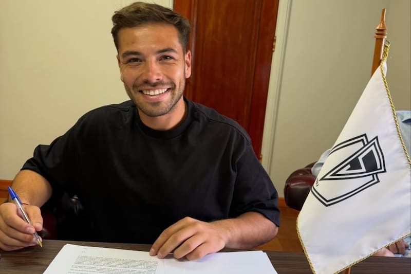 El portero firmó con Santiago Morning.