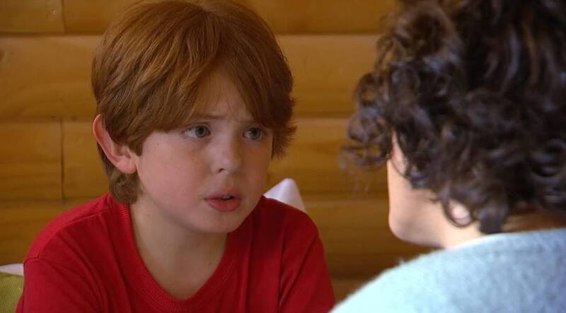 Elías Collao como Andrés Rojas en "Isla Paraiso"