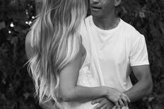 GALERÍA | Alexis Sánchez sorprende a Chile: su pareja confirma embarazo con románticas fotos