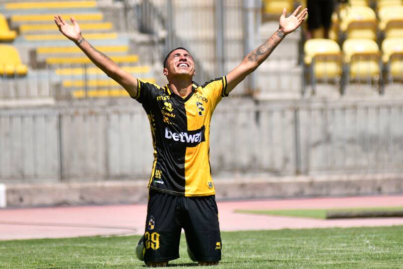 Luciano Cabral es pieza clave para Fernando Díaz en Coquimbo Unido. Foto: Agenda Aton.