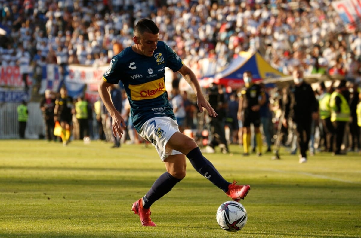 Maximiliano Cerato es opción en equipo de Primera B tras su salida de Everton