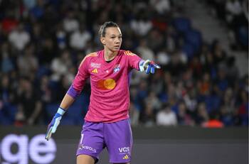 Christiane Endler no pudo ganar el The Best como Mejor Arquera del Mundo