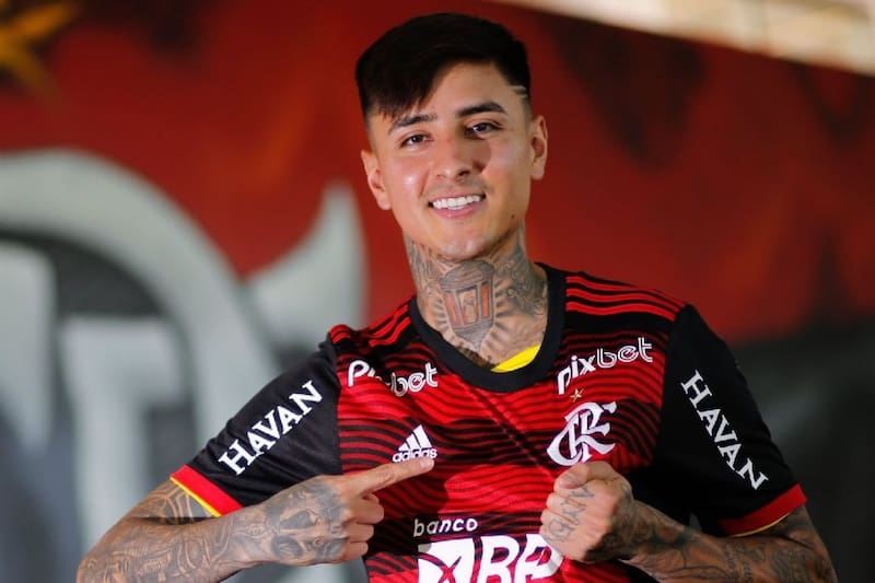 titular en el Flamengo de Filipe Luís.