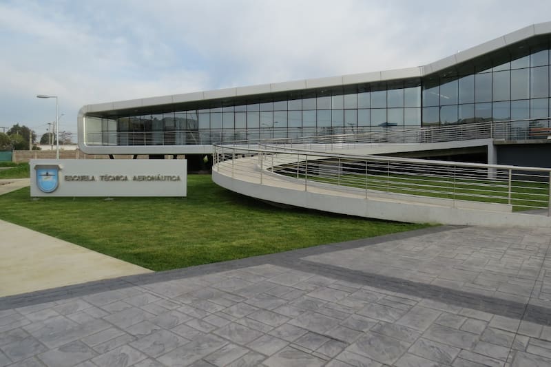 La Escuela Técnica Aeronáutica tiene varias carreras para quienes busquen nuevos horizontes profesionales.