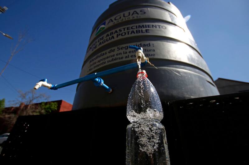 Revisa en la nota algunas comunas con cortes del suministro de agua potable.
