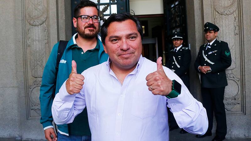 El expresidente de la Corporación Santiago Wanderers se sentará nuevamente en el directorio de la SADP caturra, administrada por Reinaldo Sánchez.