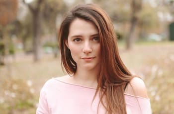 "Primera vez en mi casa": Magdalena Müller mostró cómo armó su árbol de Navidad