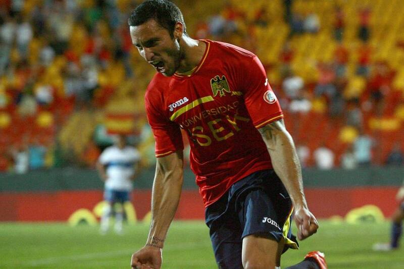El delantero argentino defenderá su tercera camiseta en Chile, tras sus pasos por Deportes Concepción y Unión Española.