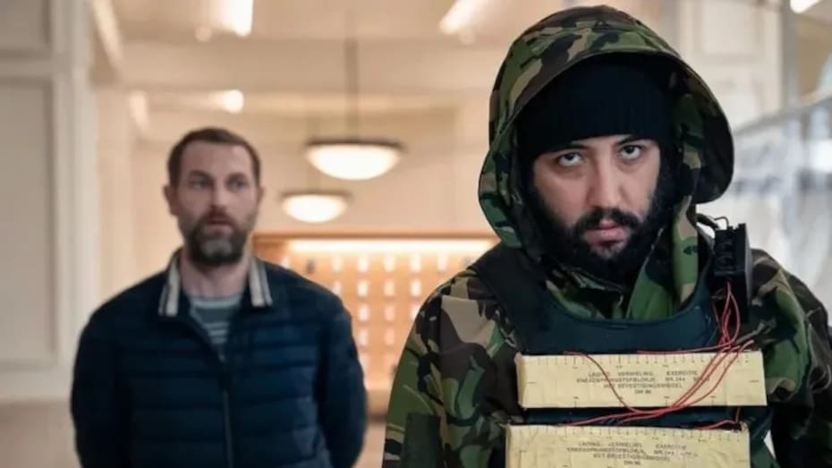 La película dura 1 hora con 42 minutos y está enfocada en mayores de 16 años. Su elenco está conformado por Soufiane Moussoulini, Admir Sehovic y Emmanuel Ohene Boafo, entre otros.