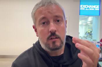 Periodista argentino que se burló de La Roja sufrió estafa y no puede viajar al Mundial de Qatar 2022