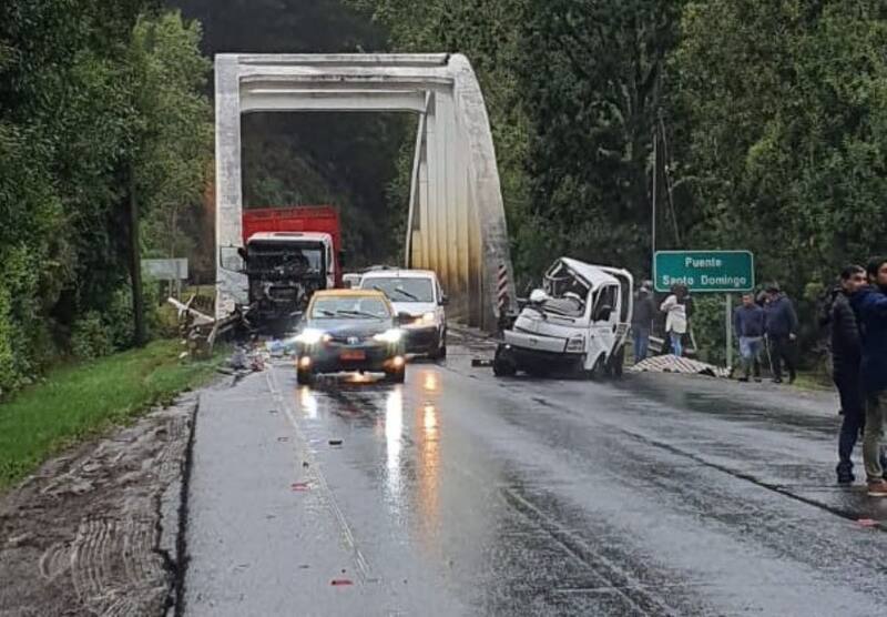 El hecho ocurrió durante la mañana en la Ruta T-206, que une las comunas de Valdivia con Paillaco. Foto: MOP.