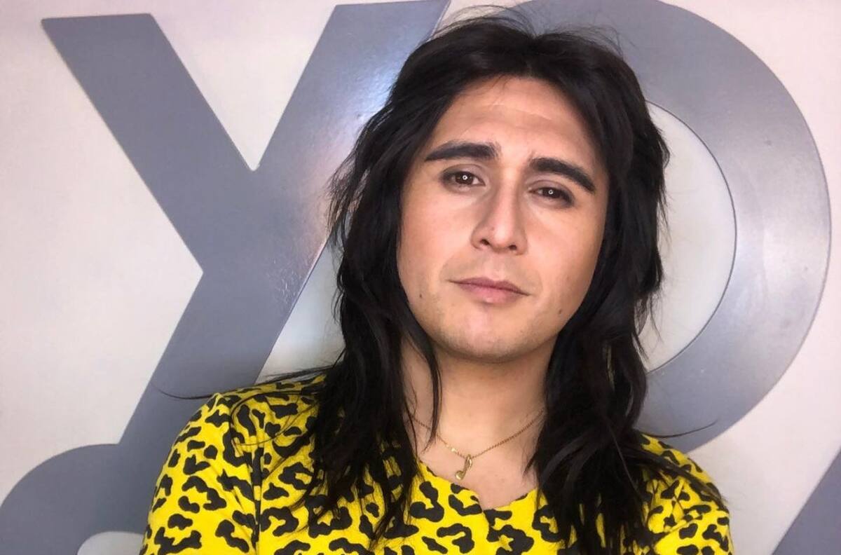 Nico Cid cumple su palabra: Ganador de "Yo Soy" como Steve Perry celebra con un completo y una cerveza