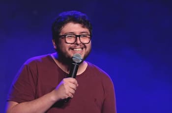 Quién es Luis Slimming, humorista chileno conocido como “Don Comedia”