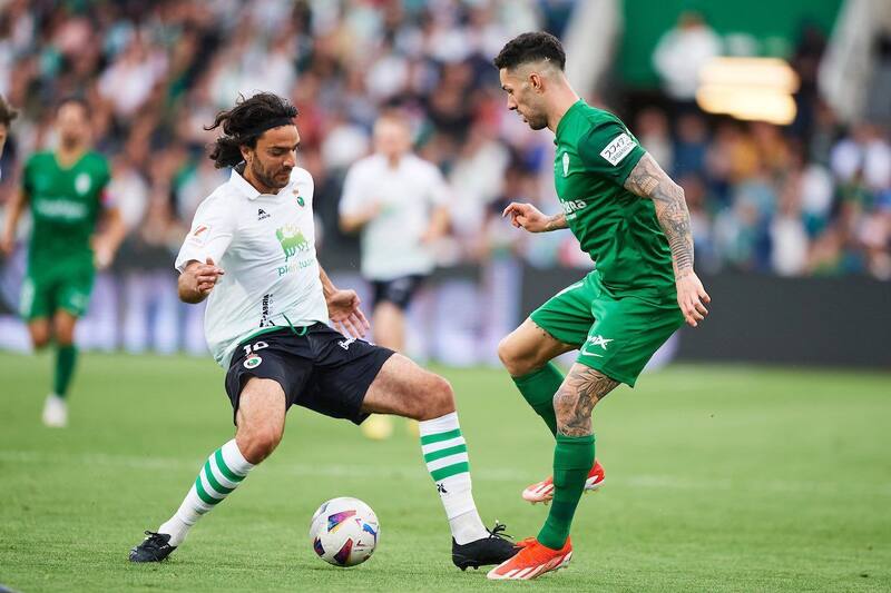El equipo de Beccacece viene de caer frente a Racing de Santander. Créditos: @elchecf/X