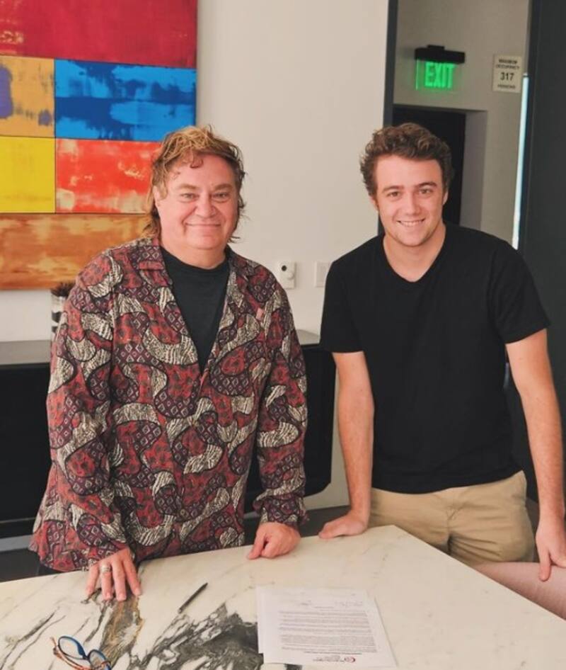 Renato Valdivia junto a Pierre Patrick. Créditos: Instagram