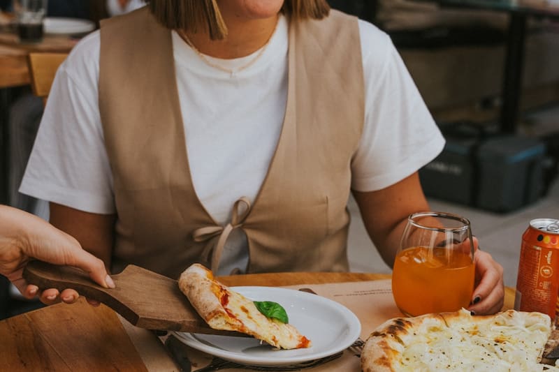 Un lugar imperdible si quieres degustar los platos más clásicos del mundo.
Foto: @Facebook Pizzería Popular Chile.