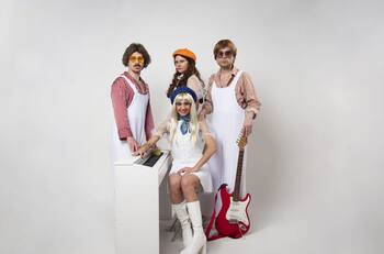 “La Verdadera Historia del Grupo ABBA” llega al Centro Cultural San Ginés: Una comedia imperdible sobre la icónica banda sueca