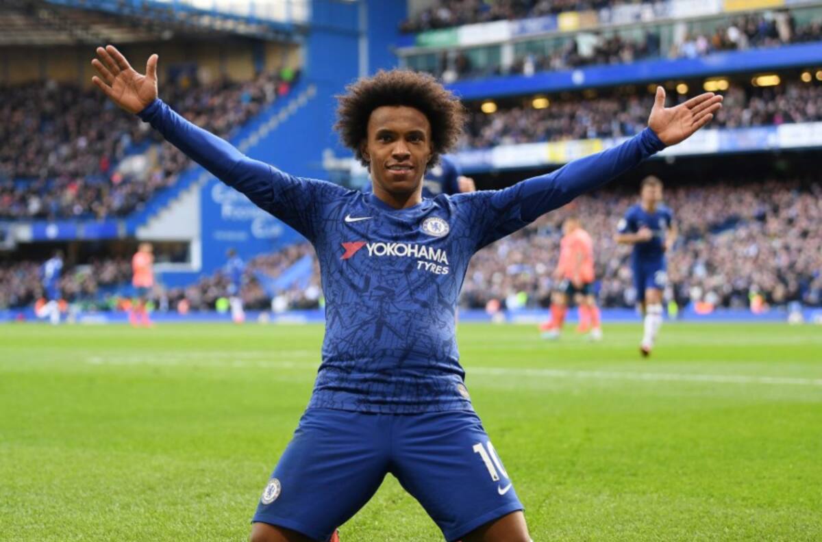 Willian dispuesto a jugar sin contrato en Chelsea si continúa la temporada