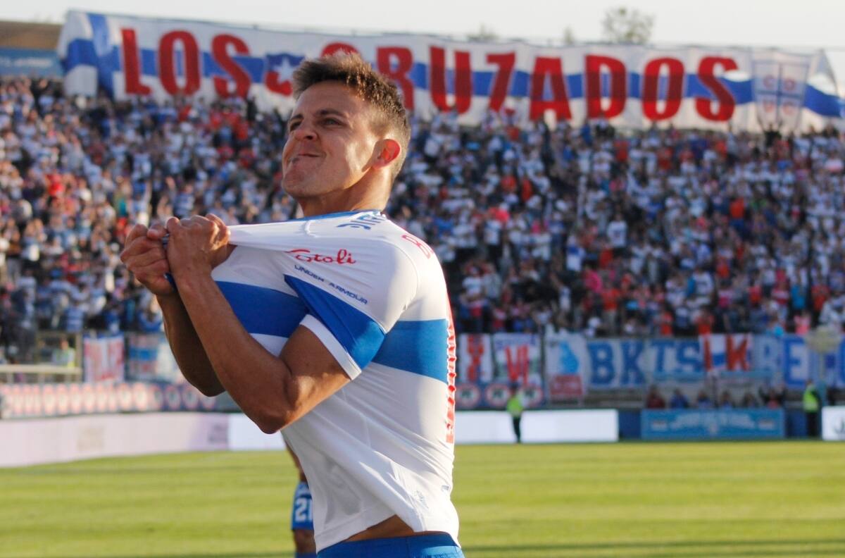 VIDEO | ¡Emotivo! Diego Buonanotte y su hijo cantan canción de la UC