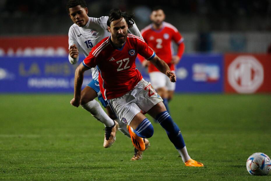 Ben Brereton, quien salió desde la banca en el partido ante Cuba, ahora asoma como titular ante República Dominicana. Foto: Agencia Aton.