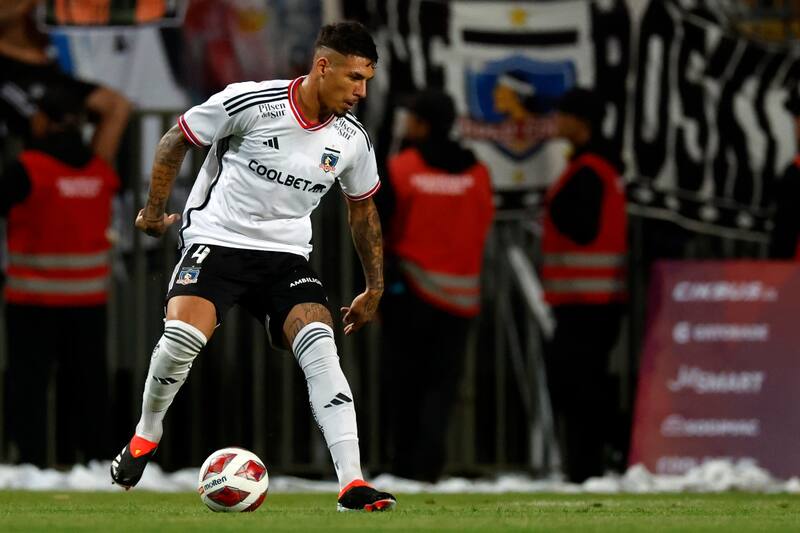 Alan Saldivia puede dejar Colo Colo. Todo de definirá este miércoles.