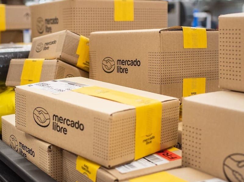 Mercado Libre, líder en comercio electrónico en la región, busca instalar nuevas oficinas en Chile.