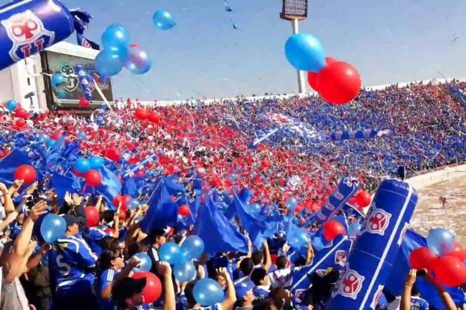 Hombres sienten validación social al seguir a un equipo de fútbol.
Créditos: Barra Los de Abajo.