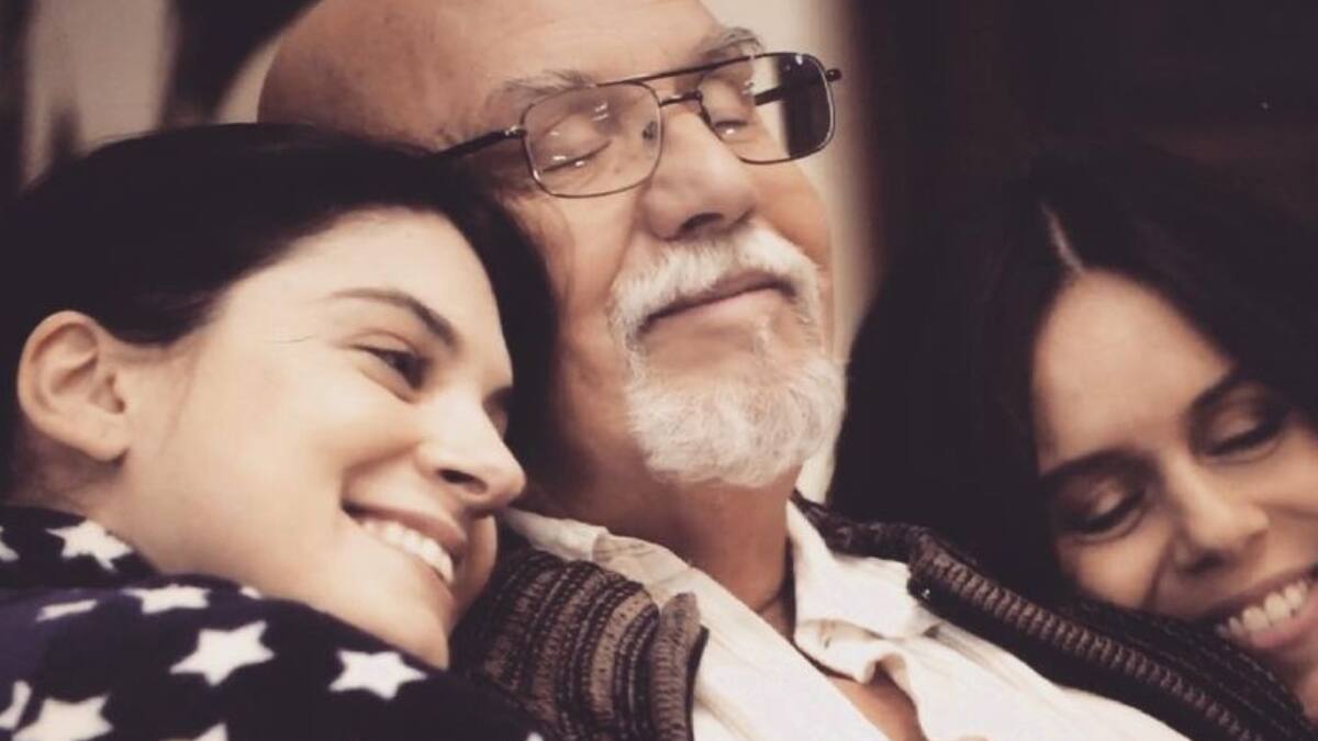 "Esperanos con unos cortitos de vodka": Paloma Moreno rindió un homenaje a José Secall con recuerdo de su última aprición en teleseries