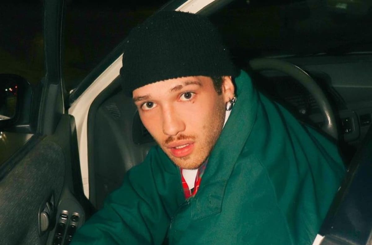Quién es Alonso Velasco, cantante conocido como "PCKT" e hijo de Sigrid Alegría y Andrés Velasco