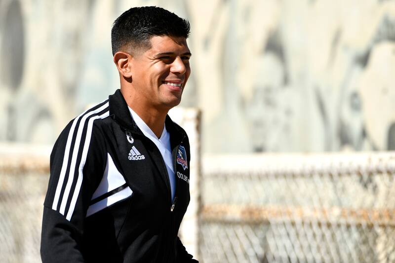 El jugador renovará con Colo Colo.