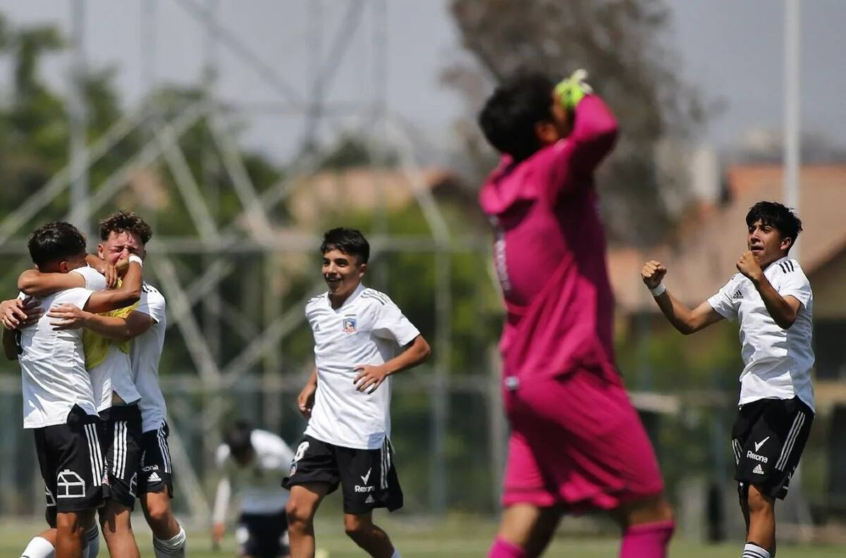 DT de Colo Colo sub 15 tras ganarle el título a la UC: “En el club más grande de Chile no formamos para ser segundos"