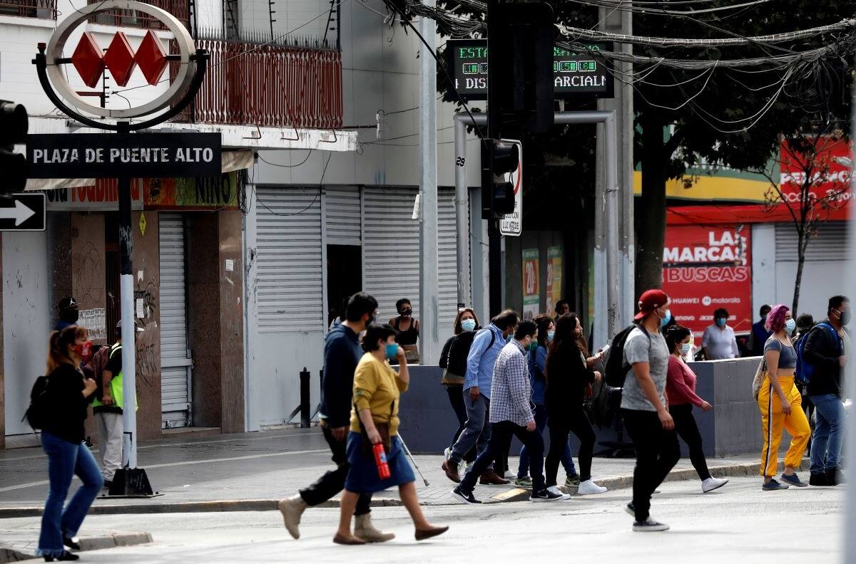 Gobierno presenta "Plan Marzo": ¿Cómo se reforzará el transporte público en la Región Metropolitana?