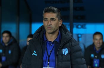 “Chile tiene problemas si pensamos en tener otra Generación Dorada y si nuestro modelo es el fútbol ecuatoriano”