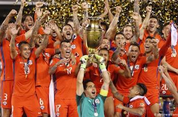 Pizzi: "Más que ganarle a Messi, me dolió ganarle una final a Argentina"