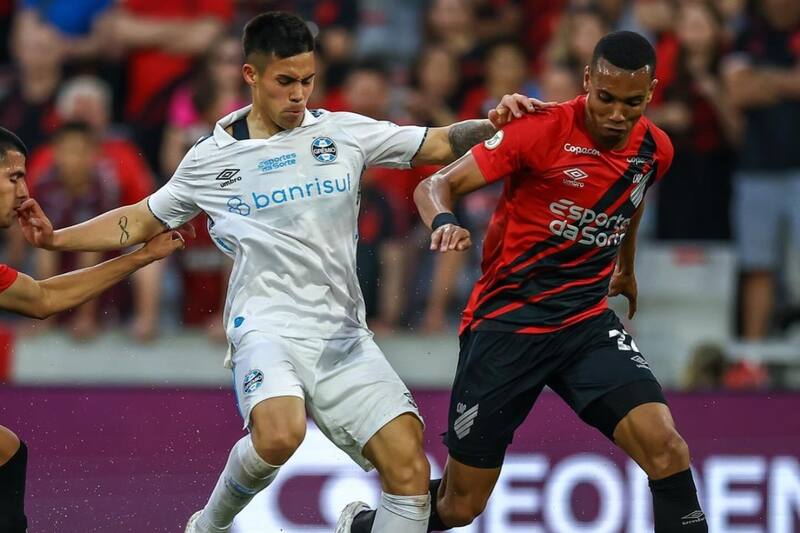 en Gremio de Porto Alegre.