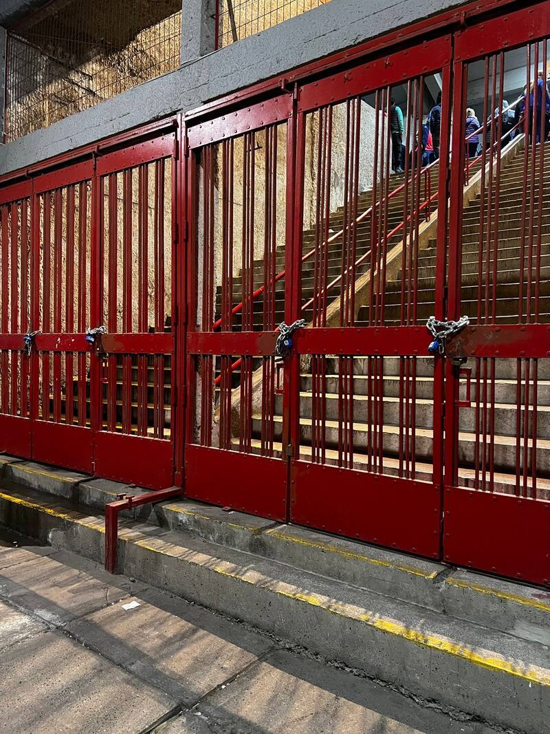 Accesos cerrados para los partidos de la U