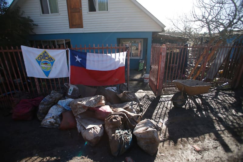 Este aporte estatal busca ayudar a las familias que resultaron con sus viviendas afectadas a causa del sistema frontal de junio.