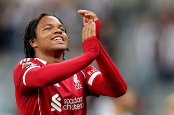 Tiene 16 años y entró a la historia de la Premier League: “Ya se lo dije, todo empieza ahora”