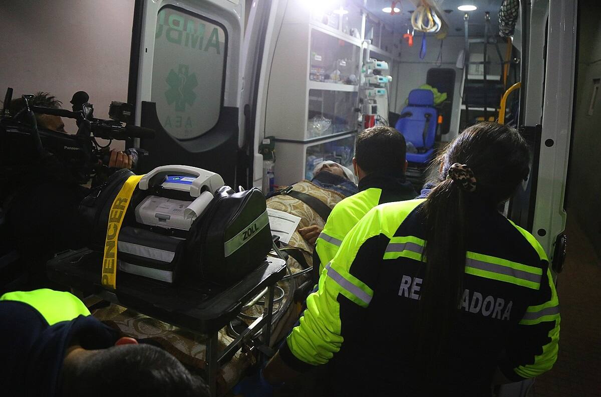 Camarógrafo de TVN que perdió un ojo en ataque en Tirúa fue trasladado a Santiago
