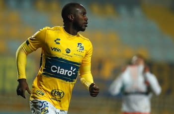 No sabe dónde jugará: Cecilio Waterman tuvo que volver a la Universidad de Concepción
